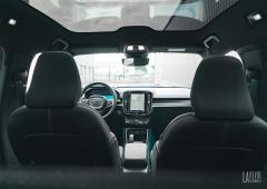 Interieur_essai-volvo-c40-recharge-twin_18
                                                        width=