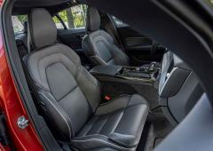 Interieur_volvo-s60-t8-twin-engine-essai-de-la-nouvelle-hybride-suedoise_2