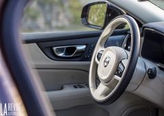 Interieur_volvo-v60-cross-country-essai_13
                                                        width=