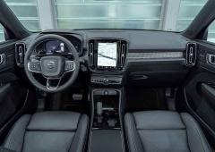 Interieur_volvo-xc40-recharge-twin-annee-2021_0