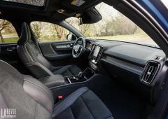 Interieur_volvo-xc40-t5-twin-engine-essai_2