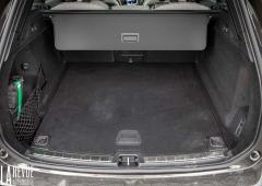 Interieur_volvo-xc60-b4-essai_2
                                                        width=