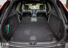 Interieur_volvo-xc60-b4-essai_3
                                                        width=