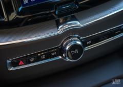 Interieur_volvo-xc60-t6-et-t8-recharge-essai_10