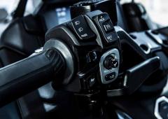 Interieur_tech-max-le-super-yamaha-tmax-millesime-2022_0
                                                        width=