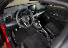 Interieur_essai-toyota-gr-yaris-track_1
                                                        width=