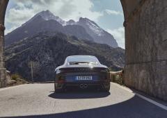 Exterieur_porsche-992-gt3-pack-touring_4