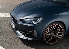 Exterieur_comparatif-cupra-leon-300-et-sportstourer-310_6
                                                        width=