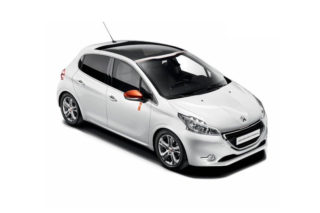 Peugeot 208 roland garros 2014 balles neuves 