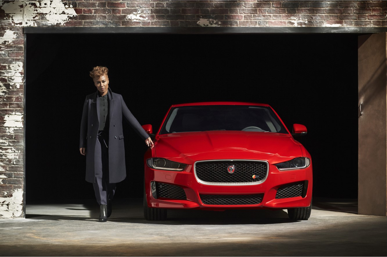 Decouvrez le visage de la jaguar xe 