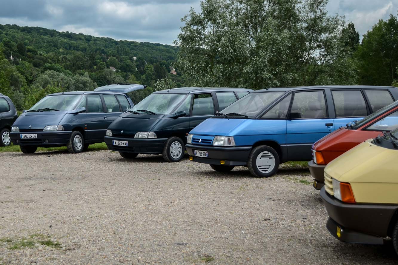 Le renault espace fete ses 30 ans 