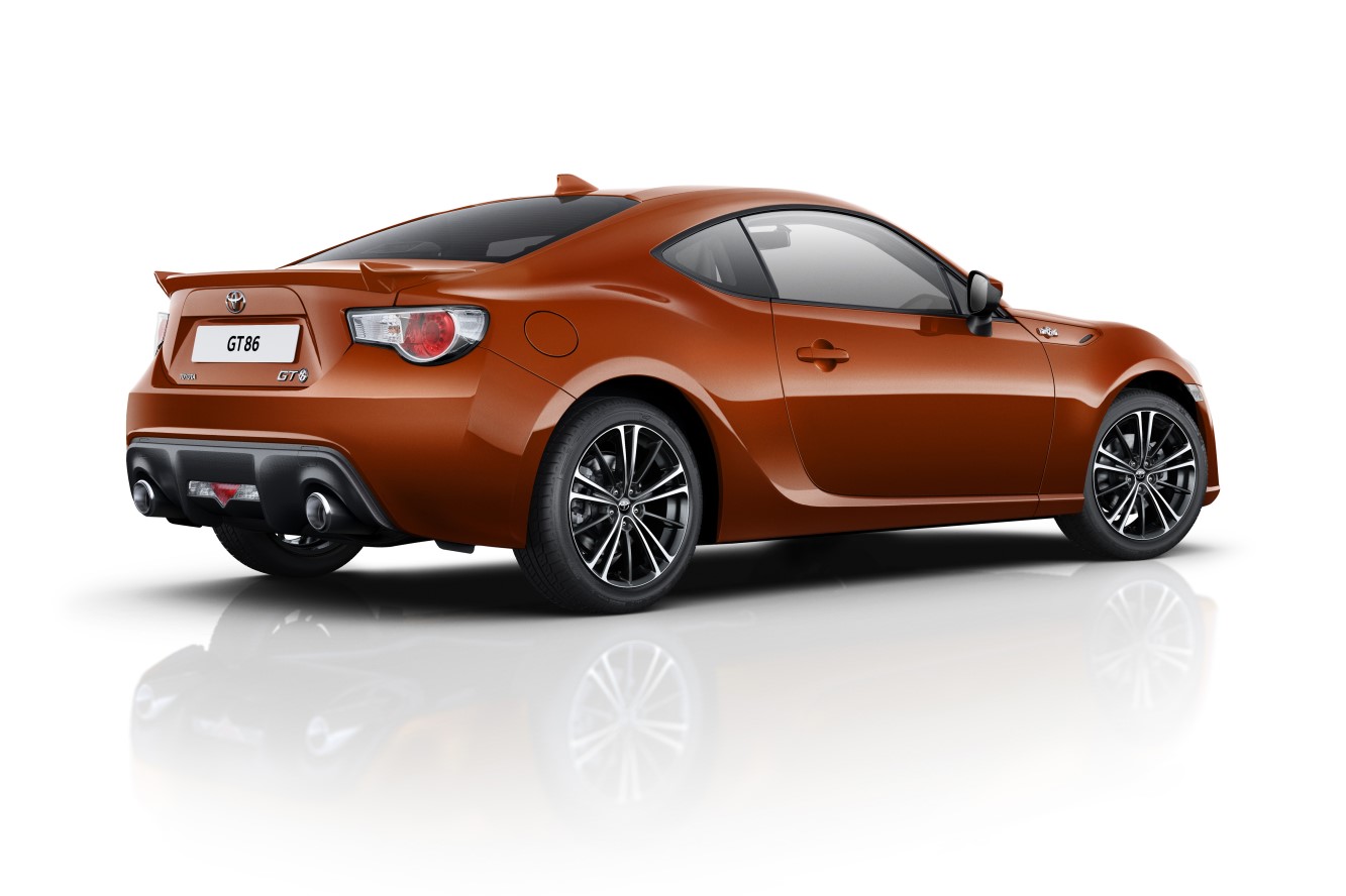 Legeres evolutions sur la toyota gt86 2014 