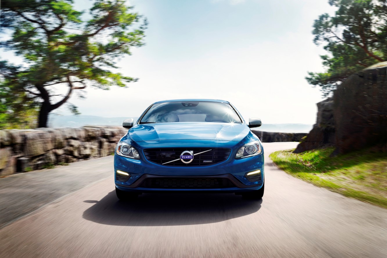 Le traitement r design pour le volvo v60 plug in hybrid 