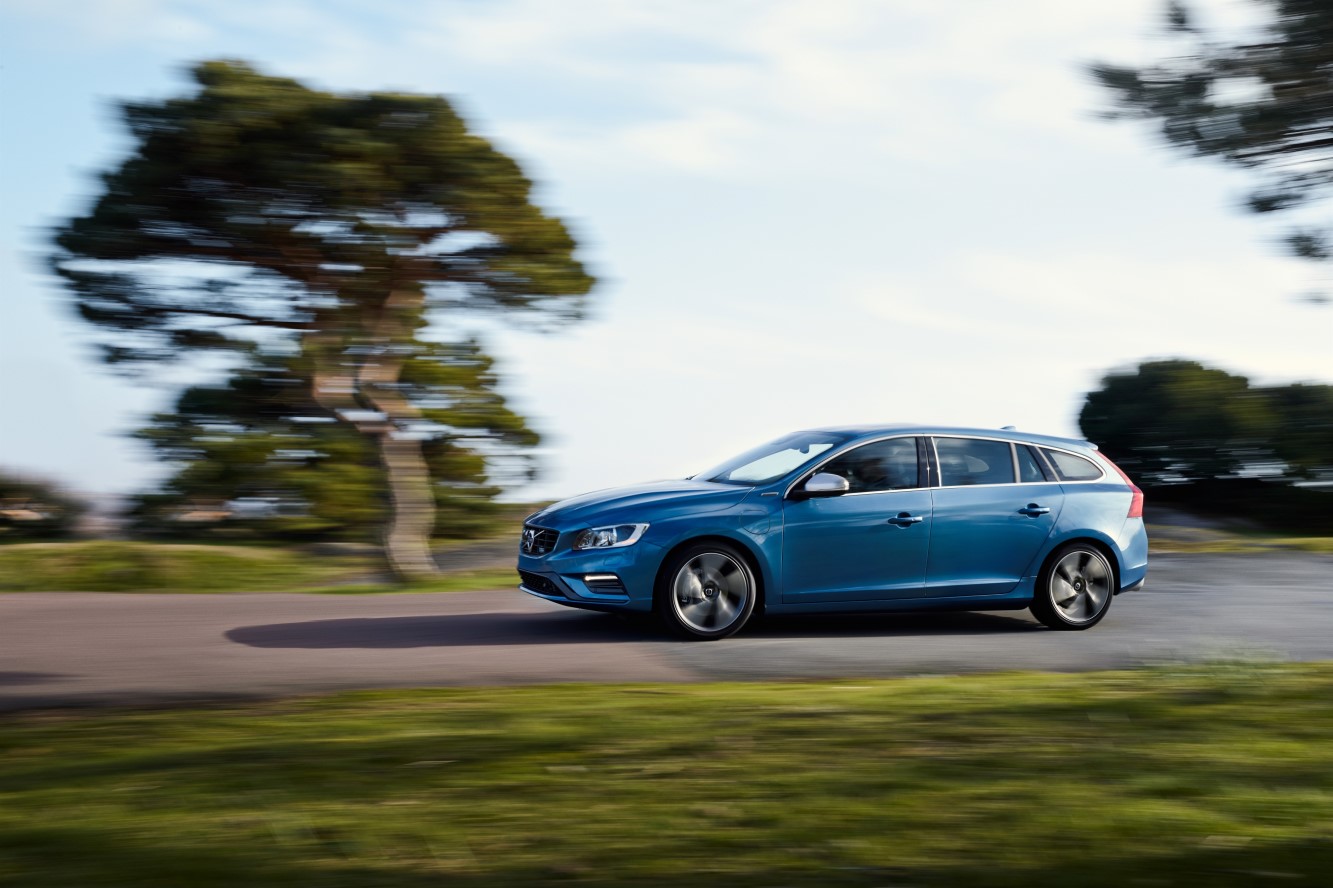 Le traitement r design pour le volvo v60 plug in hybrid 