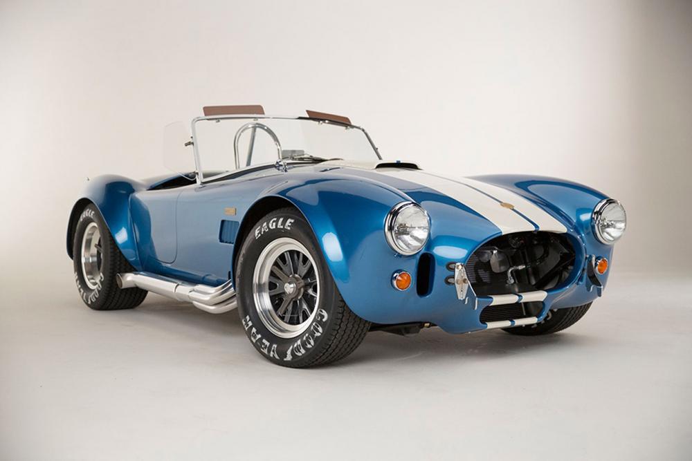 Image principale de l'actu: Shelby cobra 427 50 exemplaires pour les 50 ans 