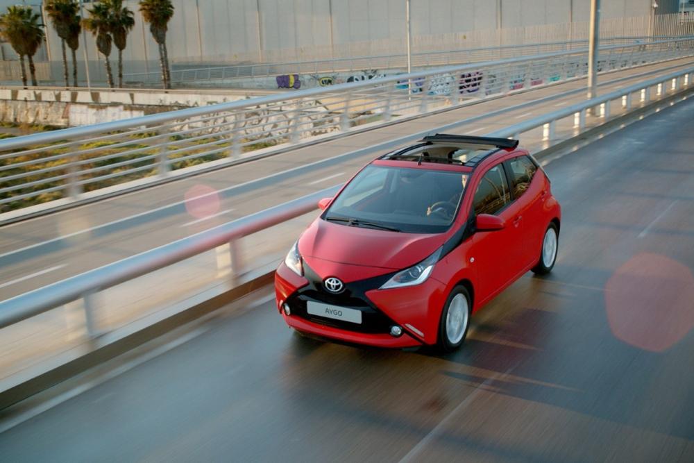 Image principale de l'actu: Toyota aygo x wave enfin avec son toit decouvrable 