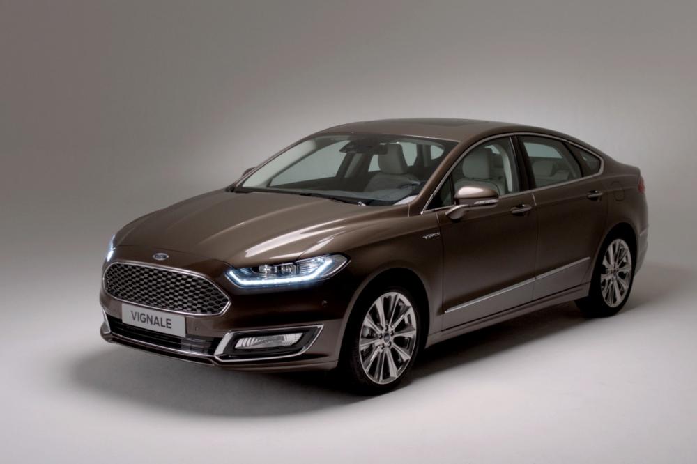 Image principale de l'actu: La ford mondeo vignale s ouvre a la commande 