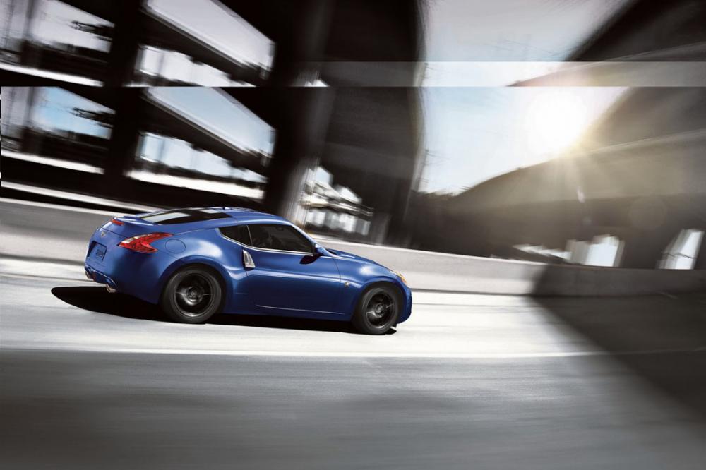 Image principale de l'actu: Nissan 370z une sonorite virtuelle a travers les enceintes 