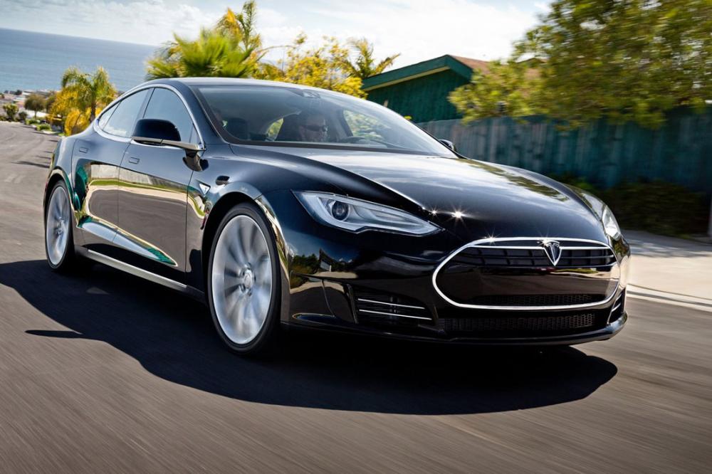Image principale de l'actu: Tesla model s p90d 772 ch un mode ludicrous et un 0 100 km h en 2 8 secondes 