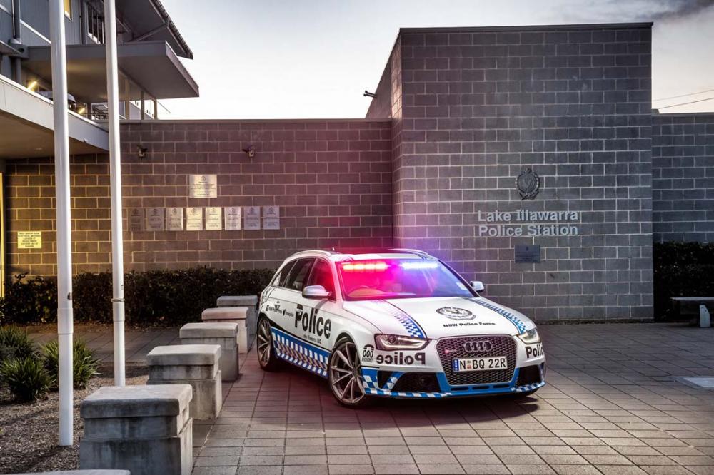 Image principale de l'actu: Une police australienne s equipe d une audi rs4 avant 