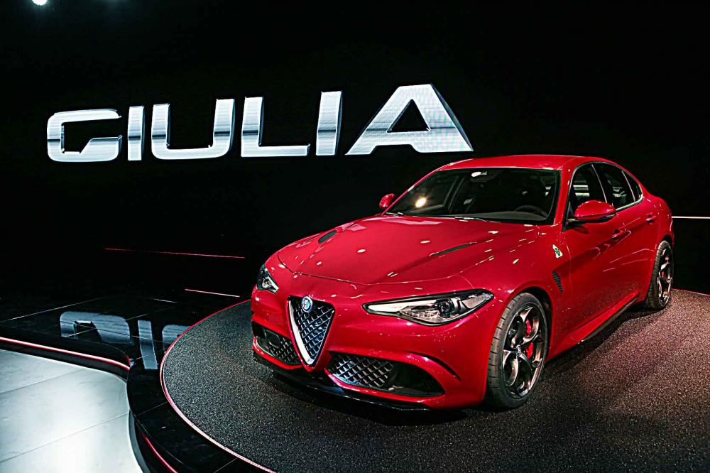 Image principale de l'actu: Alfa romeo giulia quadrifoglio la meccanica delle emozioni 