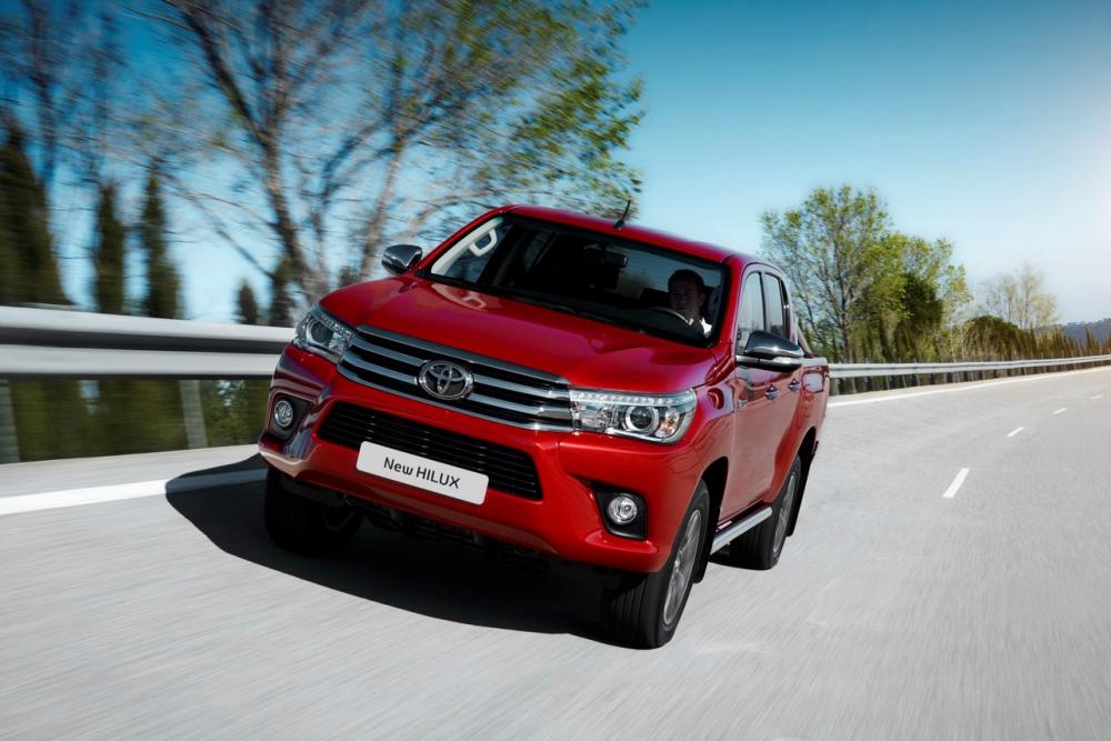 Image principale de l'actu: Le toyota hilux en version 2016 