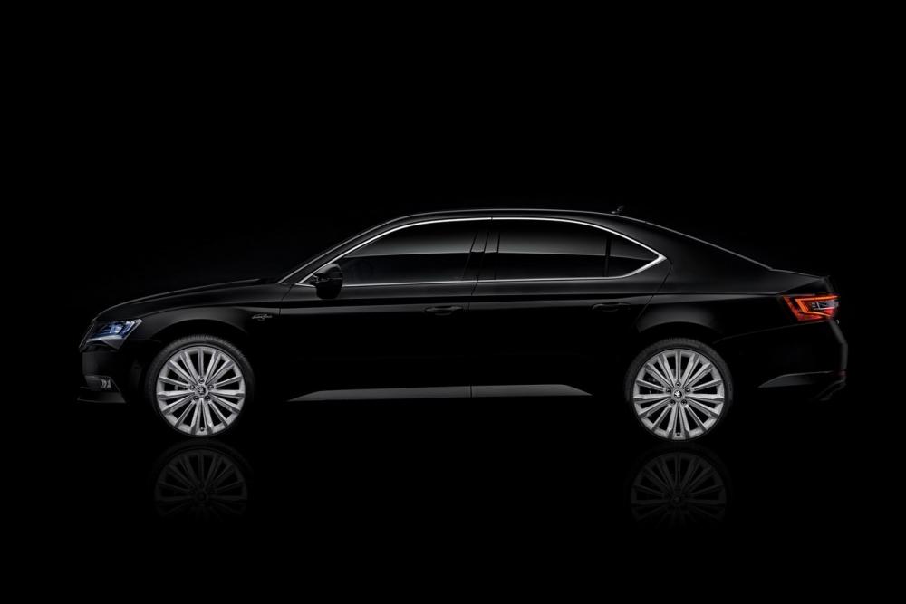 Image principale de l'actu: Skoda superb black crystal un pas vers le luxe 