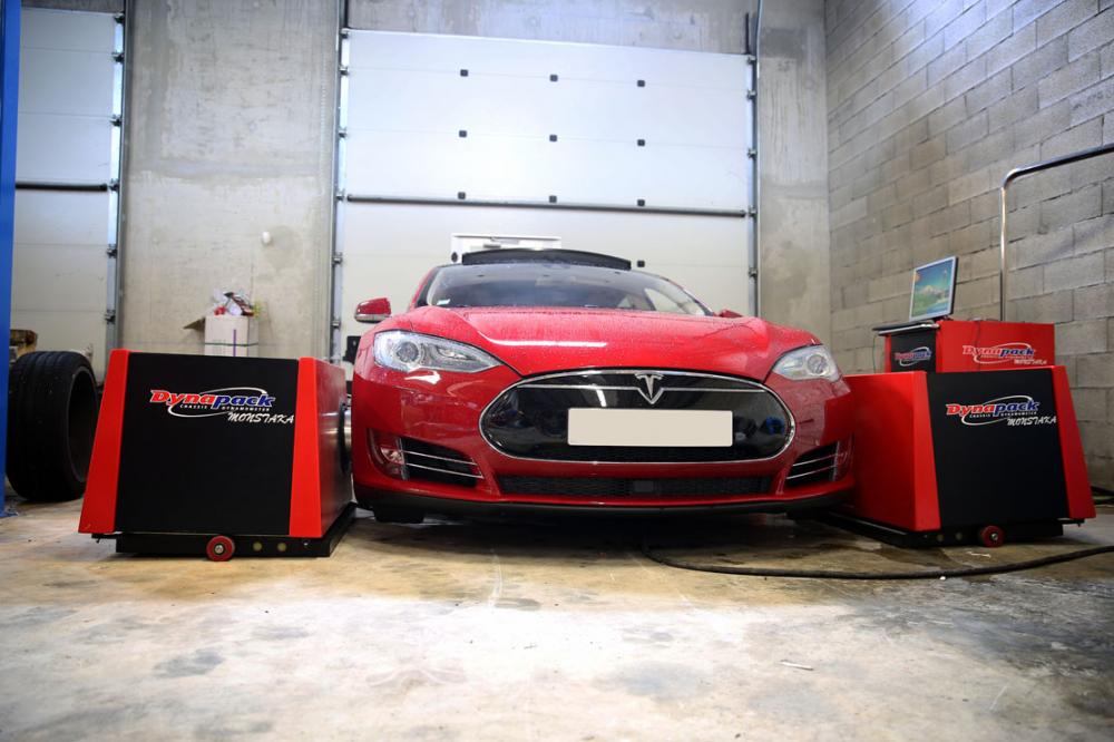 Image principale de l'actu: Tesla model s p85d une puissance surestimee 