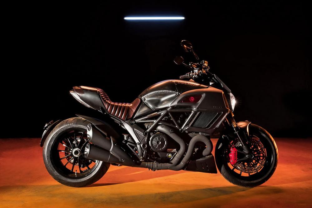 Image principale de l'actu: Ducati diavel by diesel limitee a 666 exemplaires 