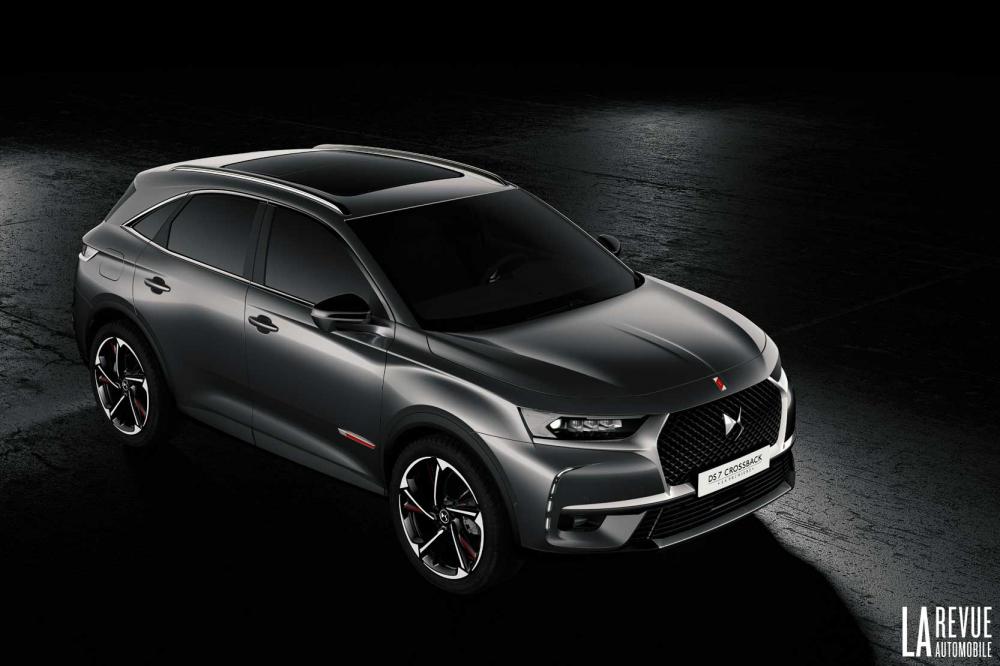 Image principale de l'actu: DS 7 crossback La Première : à votre carnet de chèques