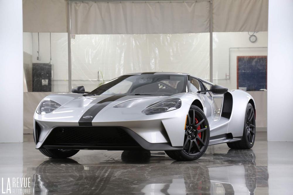 Image principale de l'actu: Ford gt competition series plus de carbone pour la supercar 