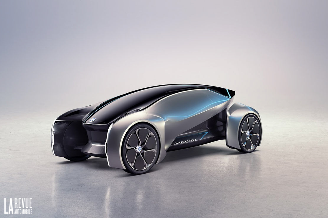 Image principale de l'actu: Jaguar future type concept le volant devient votre assistant personnel 