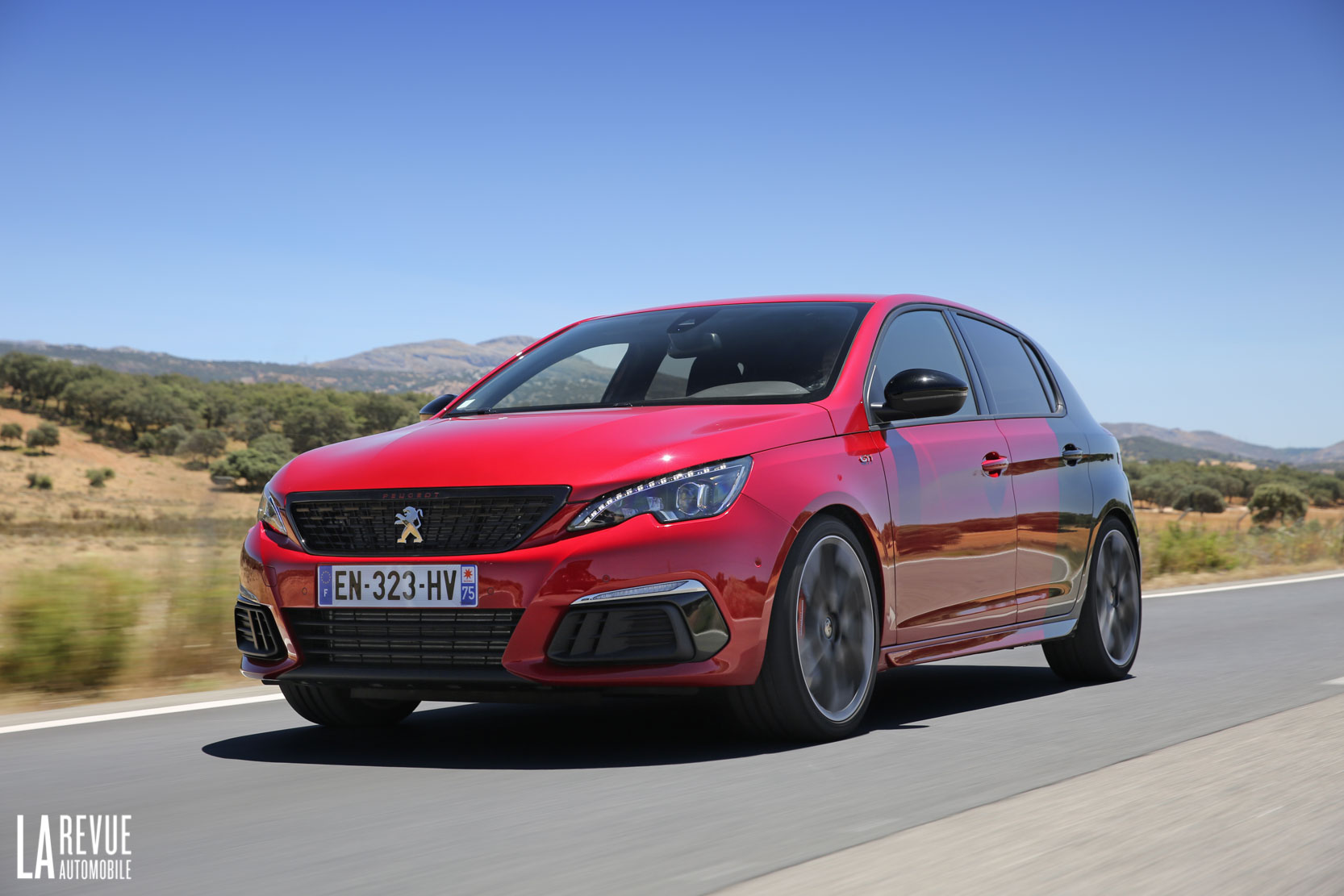 Image principale de l'actu: Essai Peugeot 308 GTI : on ne change pas une équipe qui gagne