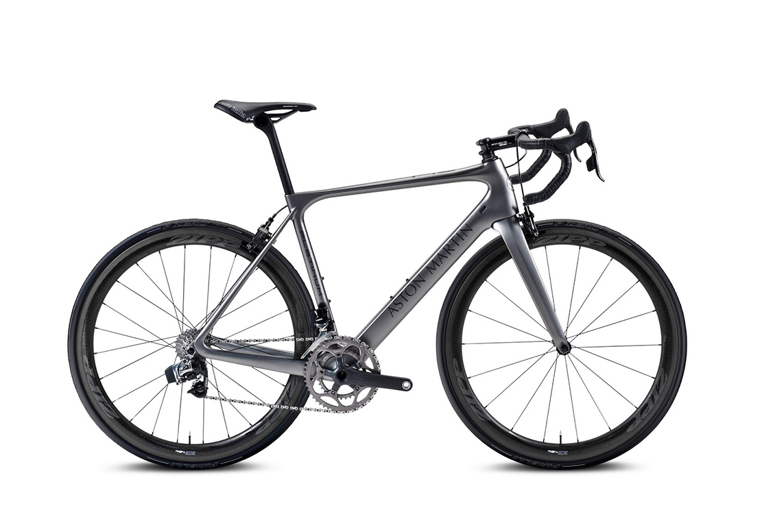 Image principale de l'actu: Aston martin le velo storck fascernario 3 