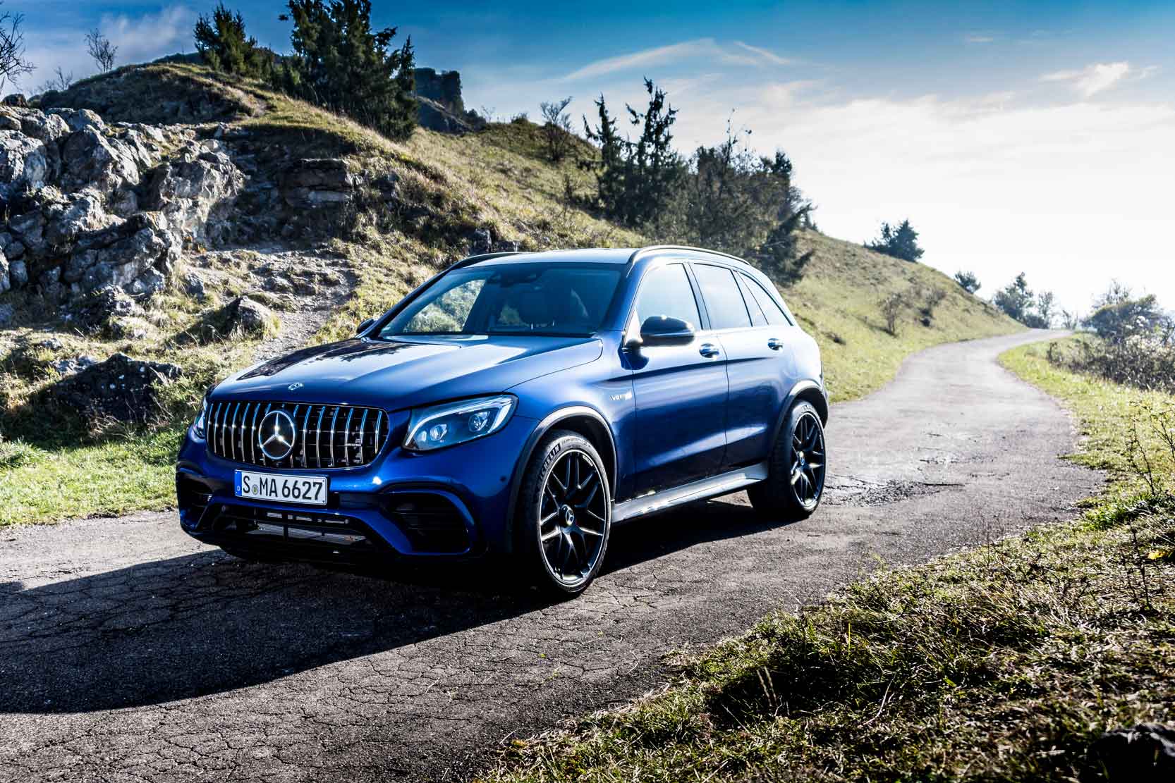 Image principale de l'actu: Mercedes AMG GLC 63 : le v8 de l'AMG GTt est sous le capot