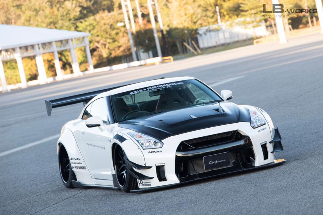 Image principale de l'actu: Liberty walk devoile ses nouveaux kits pour la nissan gt r 