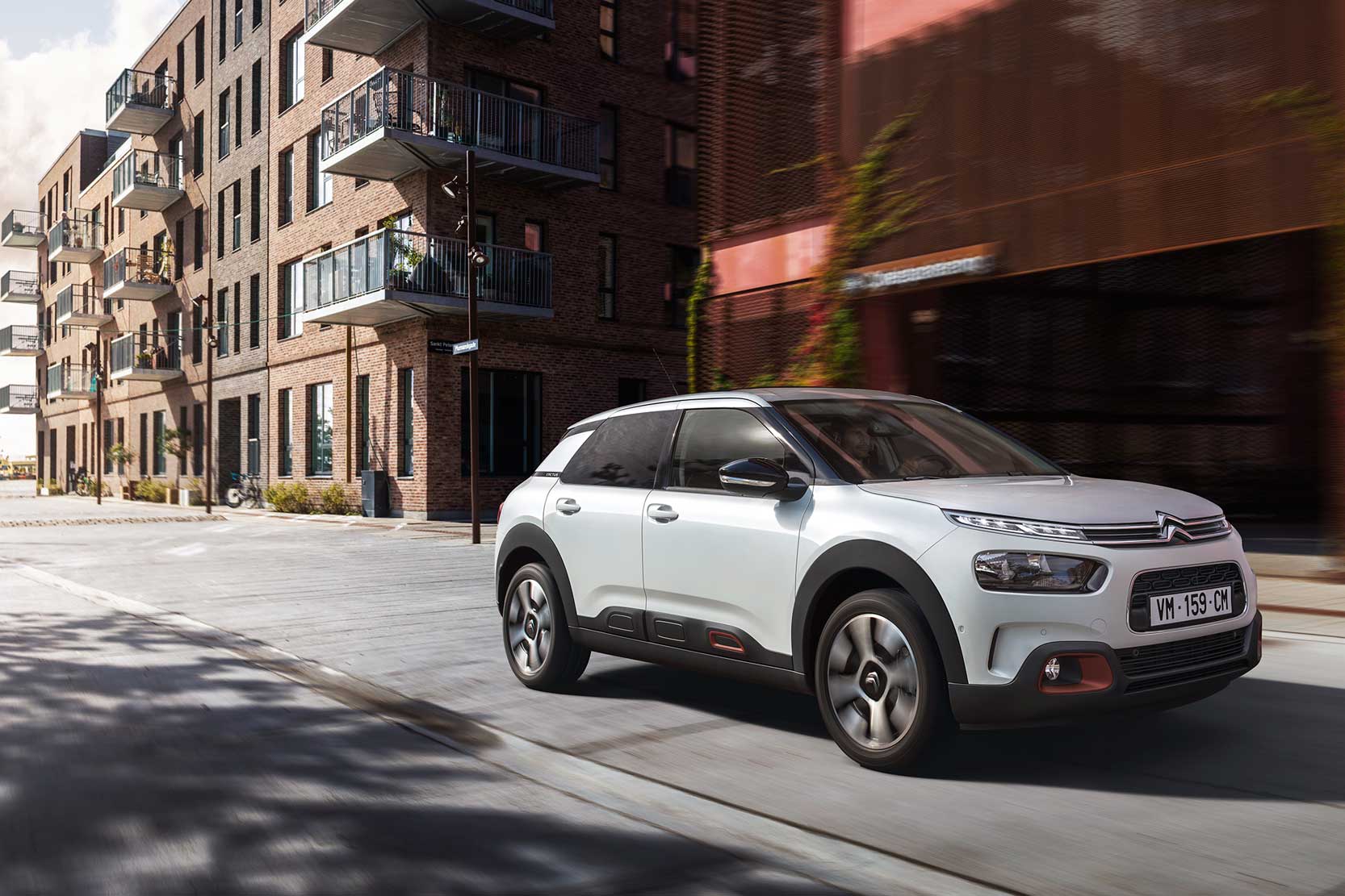 Image principale de l'actu: Citroen c4 cactus les prix equipements infos 