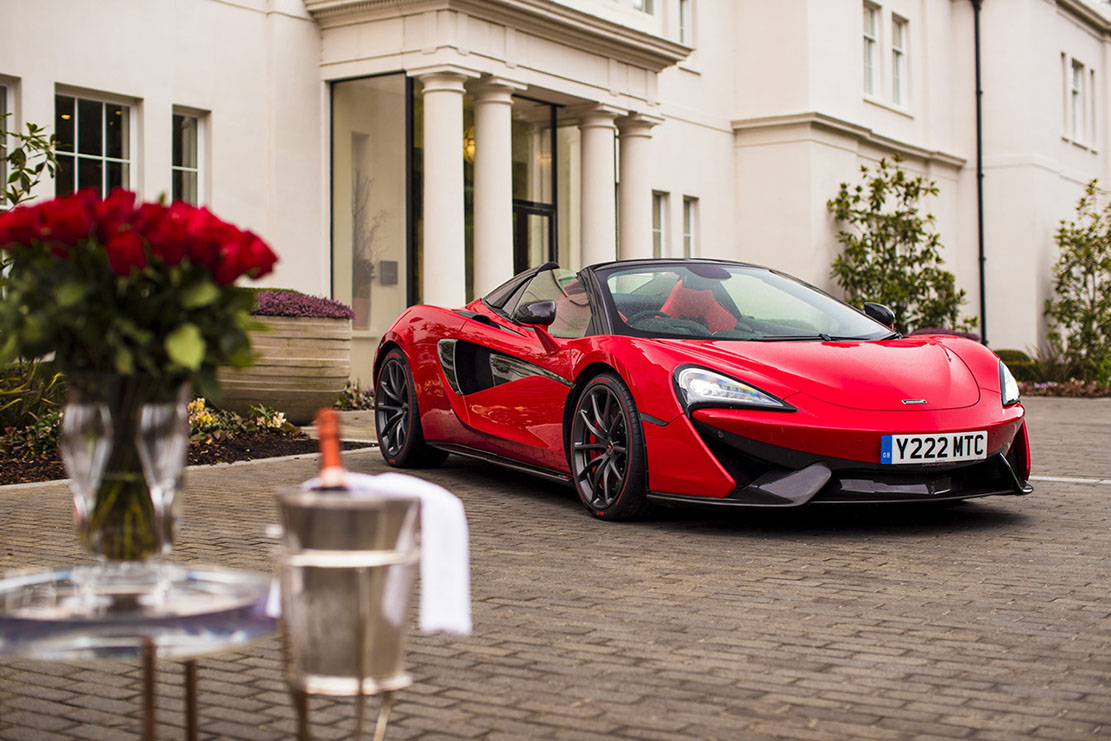 Image principale de l'actu: La mclaren 570s spider parfaite pour la saint valentin 