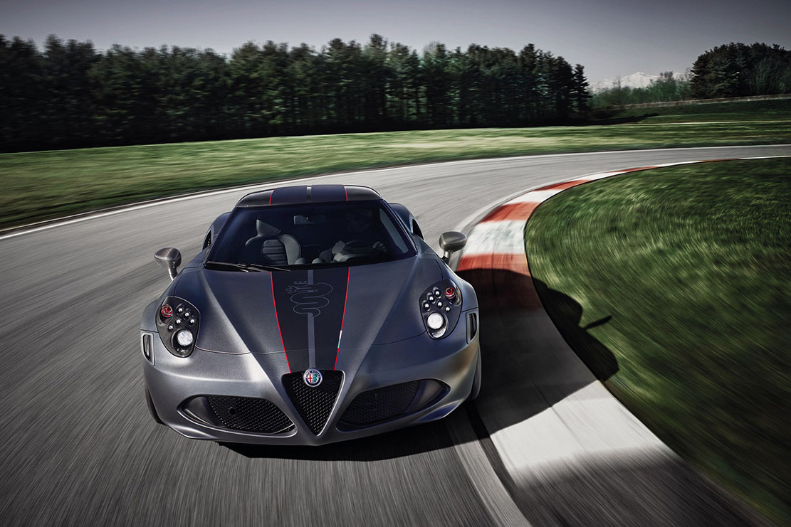 Image principale de l'actu: Alfa Romeo 4C Competizione et Italia : un peu plus de style