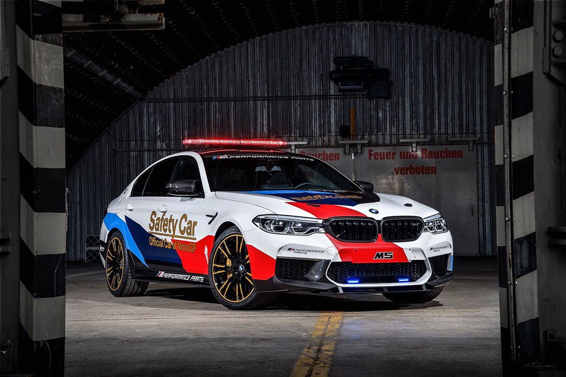 Image principale de l'actu: Bmw m5 s engage pour securiser les manches de motogp 