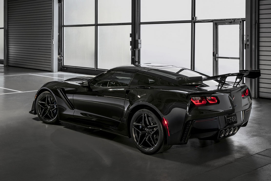 Image principale de l'actu: Corvette c7 zr1 un 0 100 km h en 2 85 secondes et 337 km h en v max 