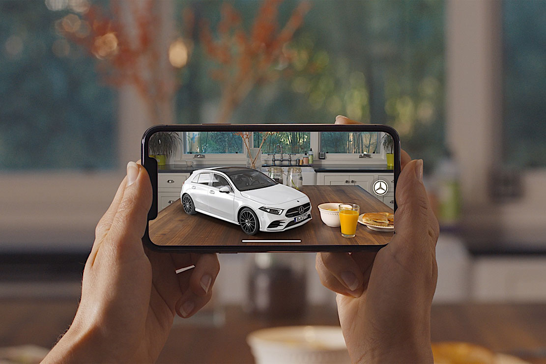 Image principale de l'actu: Mercedes classe a un configurateur en realite augmentee 