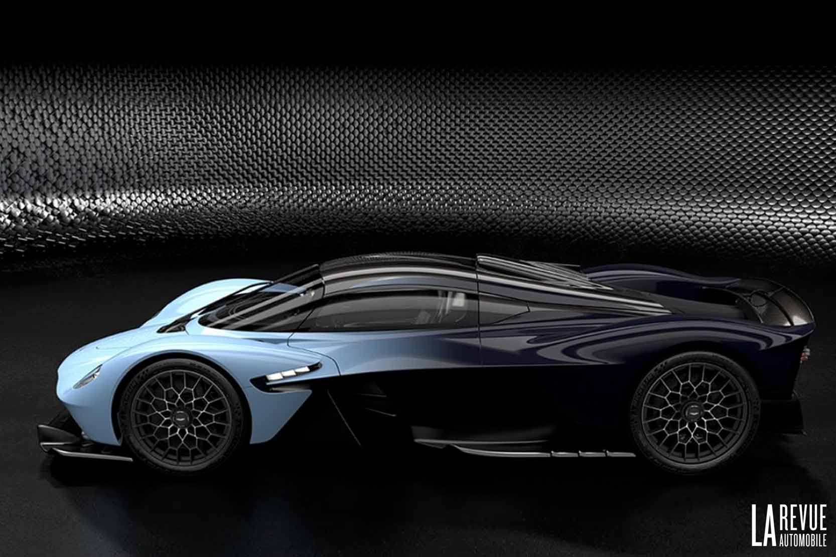 Image principale de l'actu: Aston martin valkyrie non loin du valhalla 