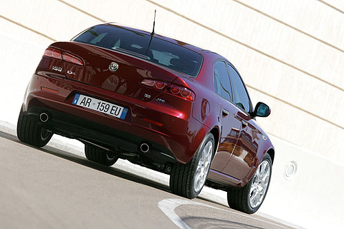 Exterieur_Alfa-Romeo-159_1