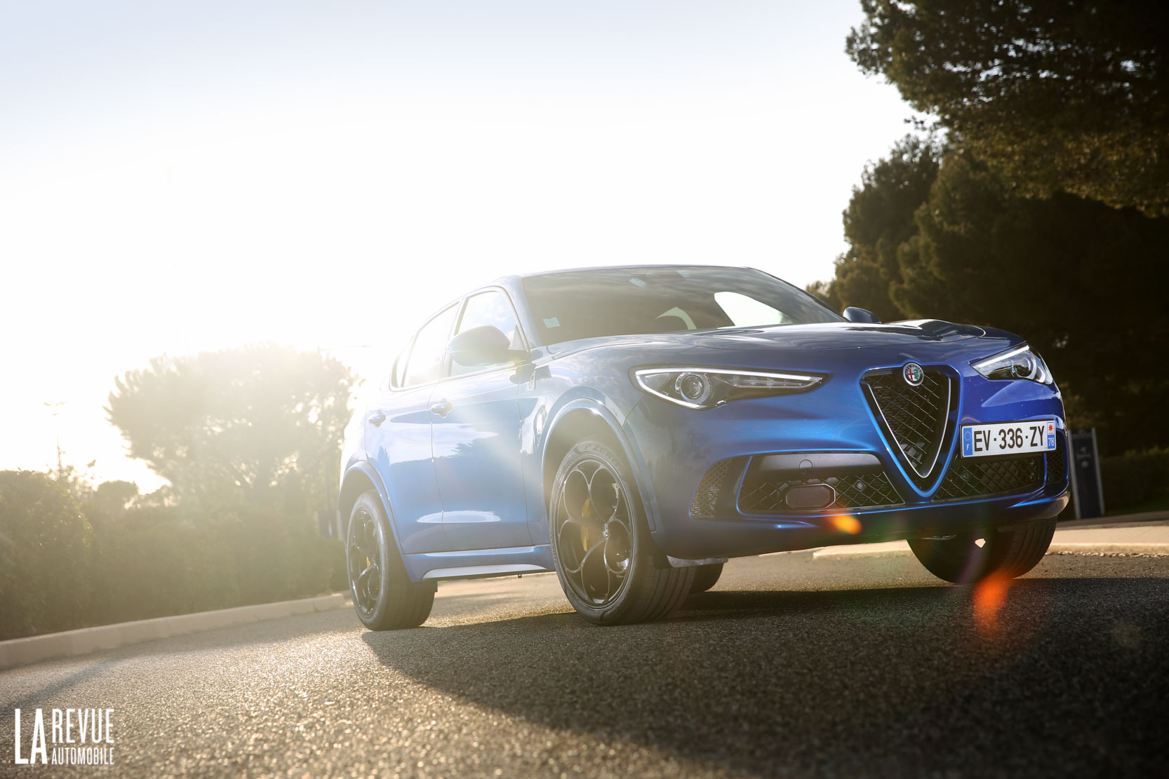 Image principale de l'actu: Essai Alfa Romeo Stelvio QV : le sang bleu