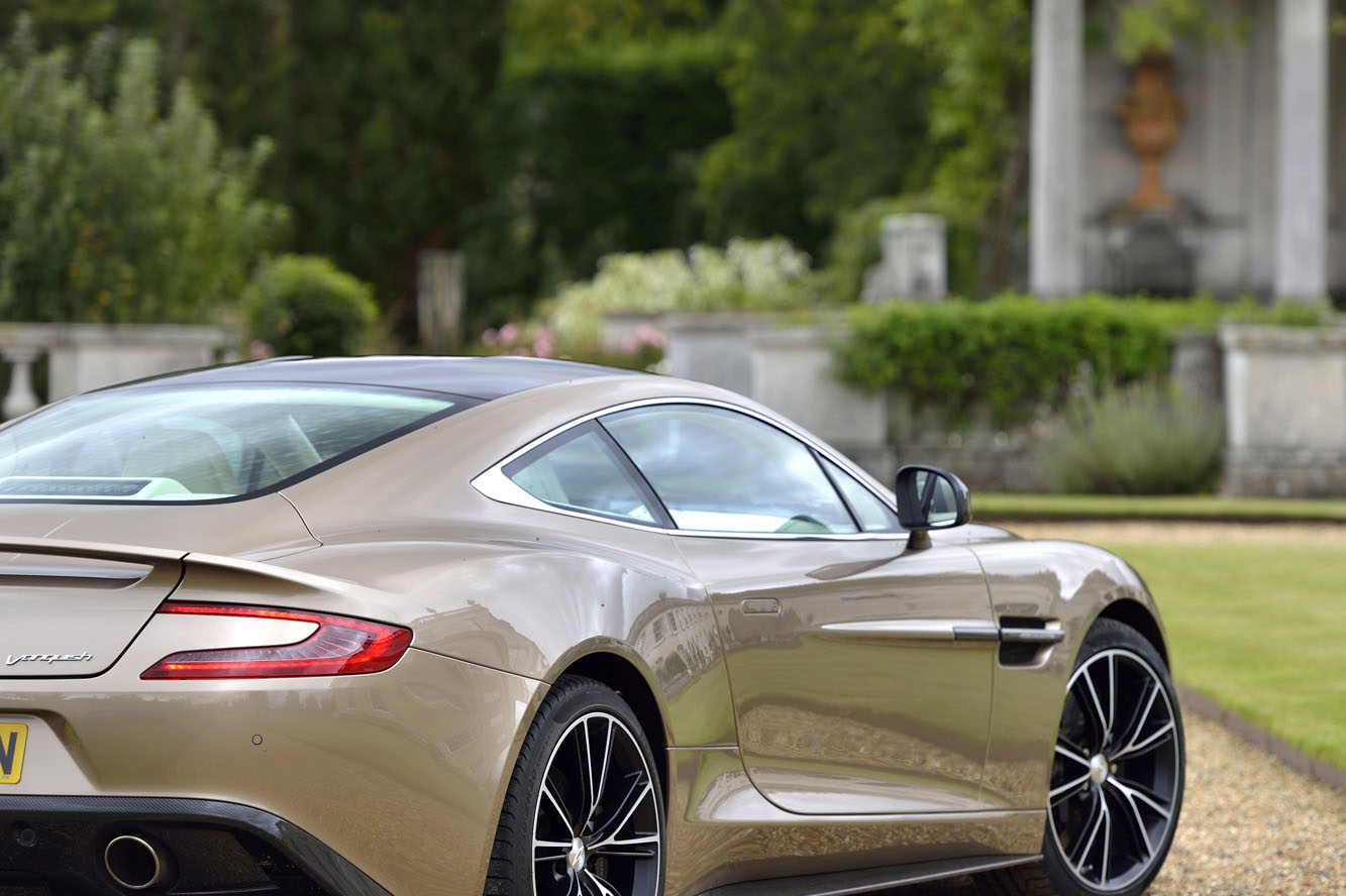 Image principale de l'actu: Galerie aston martin vanquish 2013 