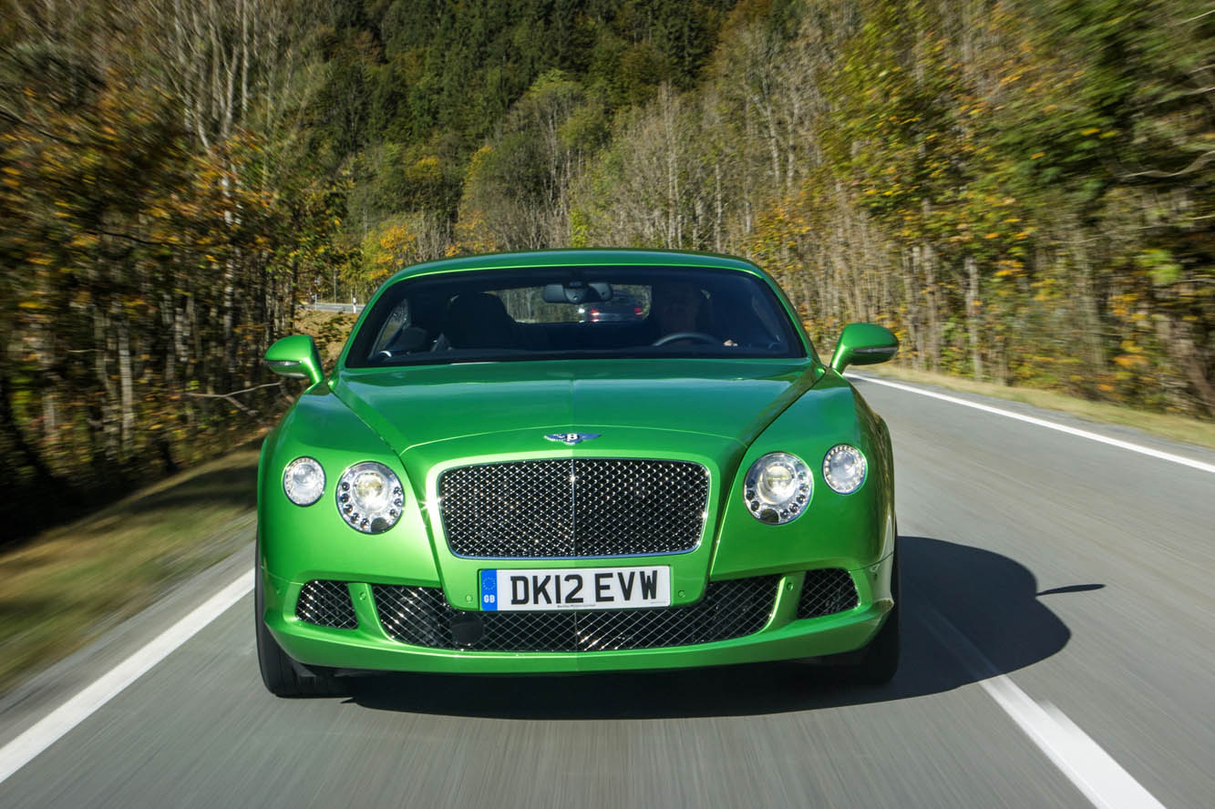 Image principale de l'actu: Bentley continental gt voiture de sport a 4 roues motrices 2013 