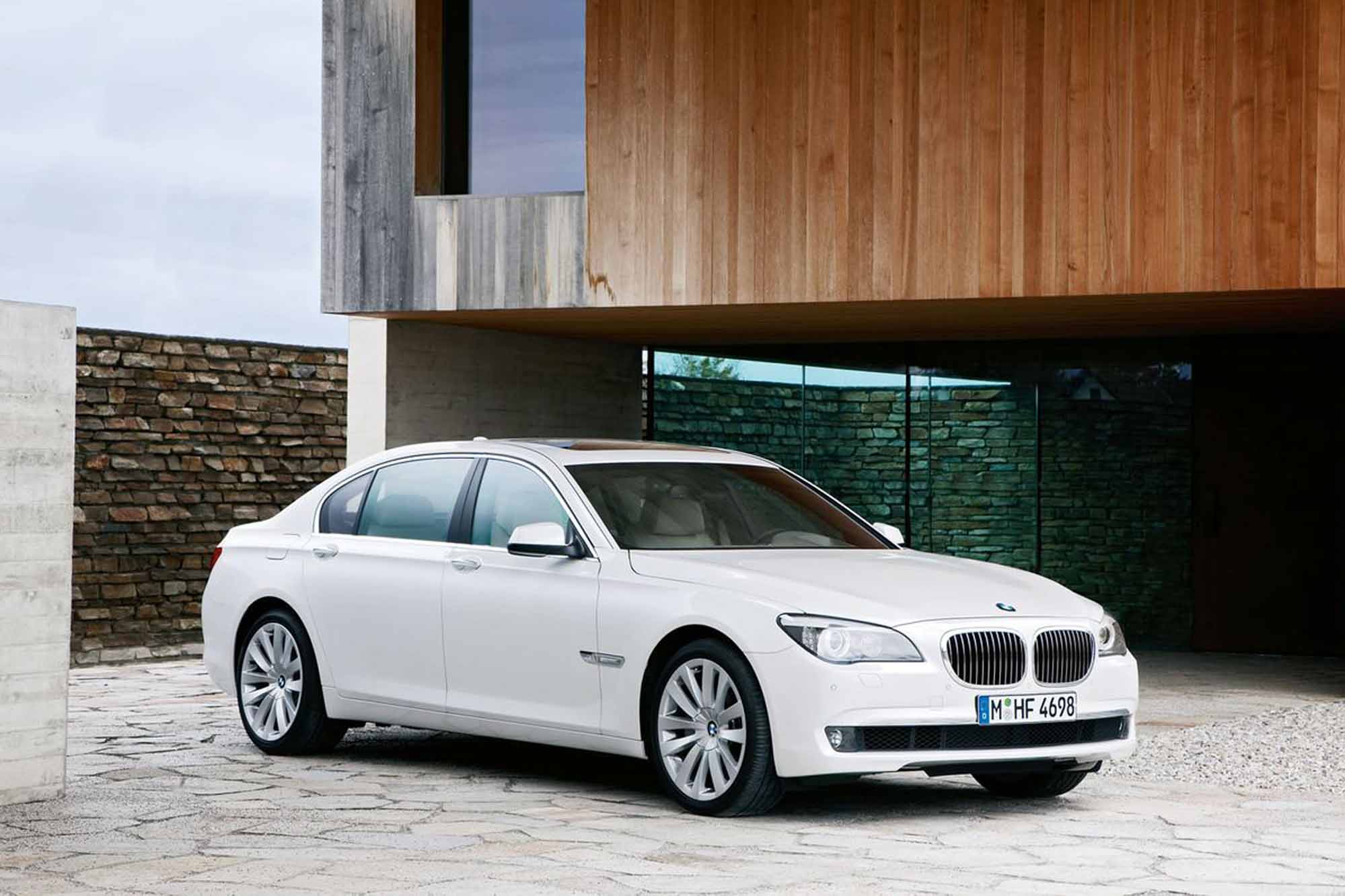 Image principale de l'actu: Galerie bmw 760li 2009 