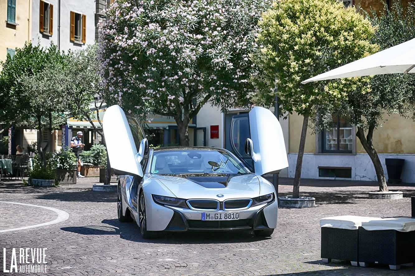 Exterieur_Bmw-i8-2014_18