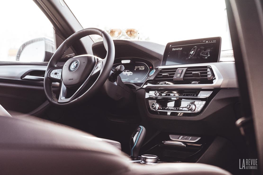 BMW iX3 : le SUV 100% électrique de BM est à l'essai